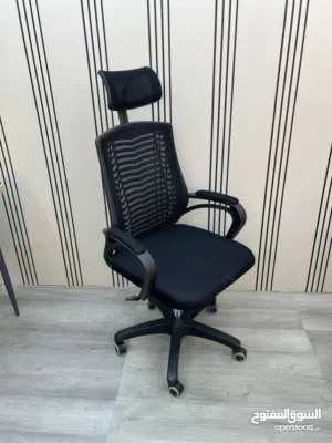 كرسي مكتب شبك مريح مع مسند رأس تصميم عصري مناسب للمكاتب والبيت مقعد مريح مع قاعدة متحركة قوية وعجلات