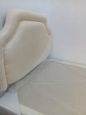 سرير للبيع في العامرات