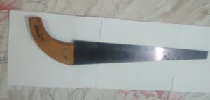 منشار للخشب