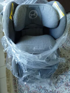 CYBEX Infant Car Seat with Original ISOFIX Base مقعد للأطفال من الولادة و حتى 18 شهر
