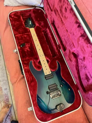 Ibanez Prestige - RG652 AHM-FX