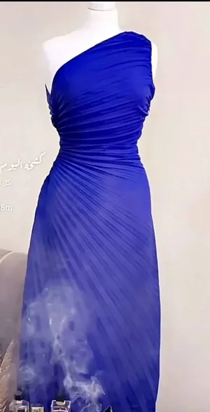 فستان سهرة ازرق