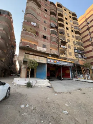 فرصة استثمارية نادرة للبيع – محلات تجارية في موقع استراتيجي
