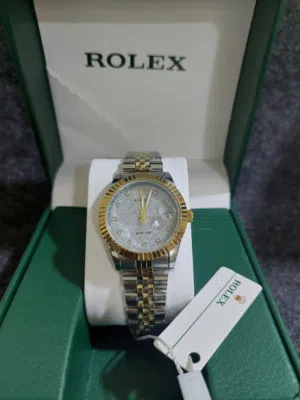 إطلالة جريئة - راسي