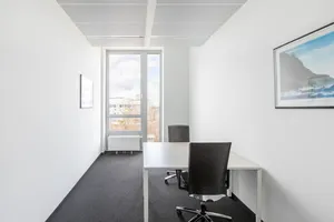 Private office space tailored to your business’ unique needs in Muscat, Al Fardan Heights