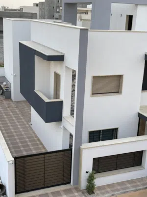 منزل دورين ومحلق