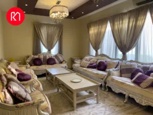 255 m2 4 Bedrooms Townhouse for Sale in Muscat Al Khoud