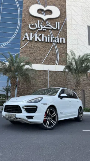 porsche GTS 2013
