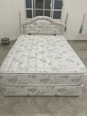 سرير مفرد ماركة Sleep Fine مع المرتبة مريح جداً بحالة ممتازة