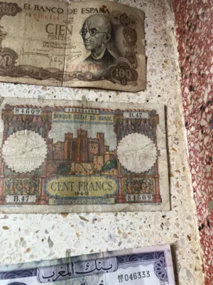 ورق نقدية قديمة