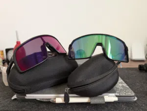 - نظارتين اوكلي سوترو مستعملين Oakley Sutro
