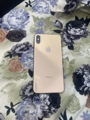 آيفون Xs مكس 2018