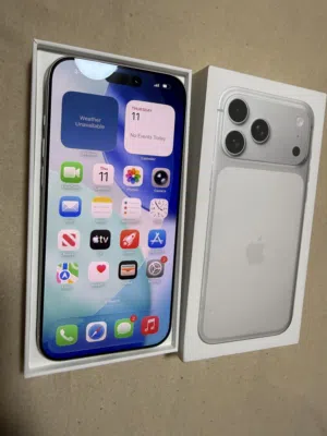 iPhone 17 pro max silverآيفون 17 برو ماكس وارد أمريكي جديد غير مشفّر 256 جيجابايت