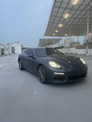 Used Porsche Panamera in Kuwait City