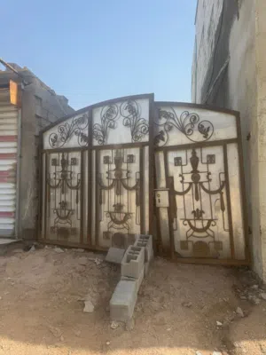 باب خارجي