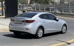 مازدا زووم 3 2019