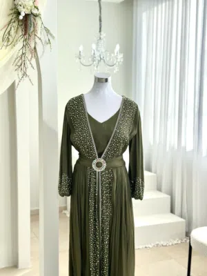 فستان سهرة للبيع