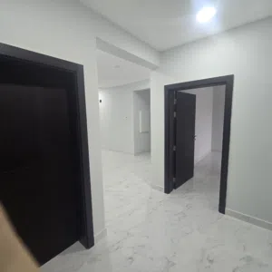 110 m2 3 Bedrooms Apartments for Rent in Central Governorate Al Eker