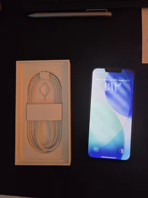 Apple iPhone 16e 128 GB in Kuwait City