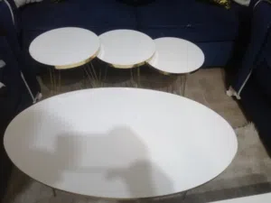 طاولات للبيع