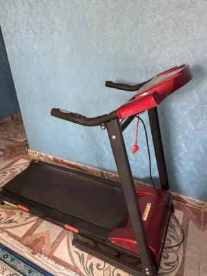 جهاز كارديو مشي او ركض كل شي صاحي فيها بدون اعطال