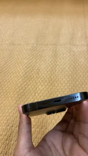 Apple iPhone 14 Pro 1 TB in Al Dakhiliya
