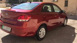 Sedan Kia in Amman