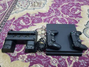 بلايستيشن 4 للبيع