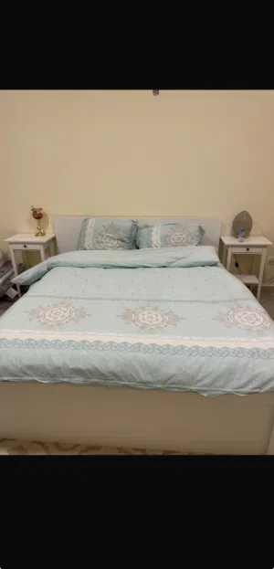 سرير ممتاز جداً للبيع