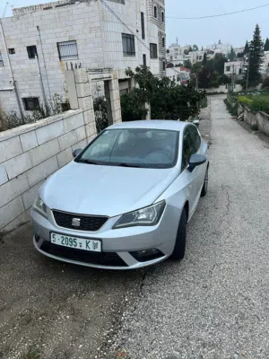 سيات ابيز   جير عادي