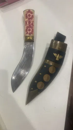 خنجر. شبريه