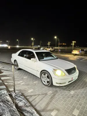 Used Lexus LS in Buraimi