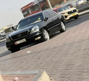 Used Lexus LS in Ajman