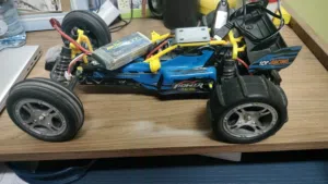 سيارة ريموت كنترول RC car
