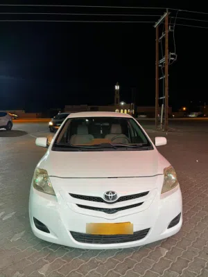 للبيع ياريس خليجي 2011