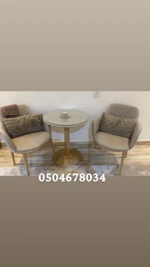 طاوله وكراسي