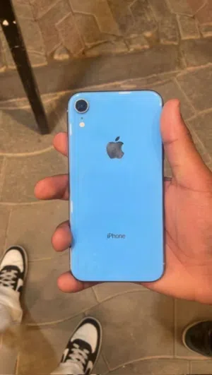 ايفون xr للبيع