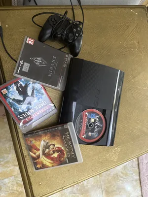 PS3 with 3 games classic