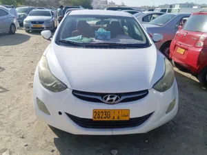 elantra 2013 model clear and clean condition