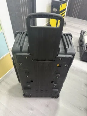 Plastic carry case with wheels