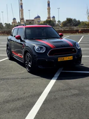 Mini cooper countryman jcw 2019 وكالة عمان