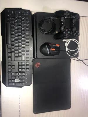 PlayStation 4 bundle  حزمة بلايستيشن 4