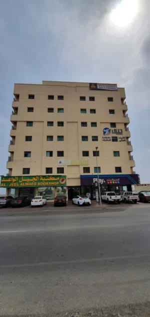 100 m2 1 Bedroom Apartments for Rent in Muscat Al-Hail