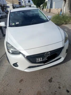 Mazda 2 model 2017