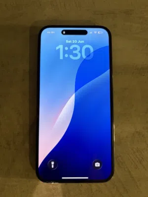 iPhone 14 Pro Max 128 gb للبيع او للبدل مع iPhone 16 العادي