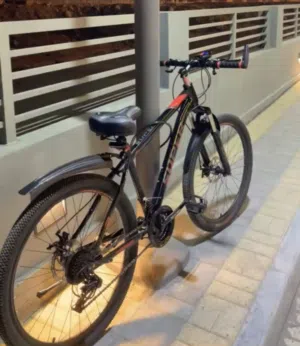 سيكل تباديل مقاس 26 مستعمل شبه جديد شركة قوية واستعمال خفيف و نظيف