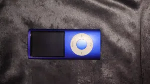 ipod nano 4 Purple جهاز ايبود نانو 4 لون بنفسجي بطارية خربانه
