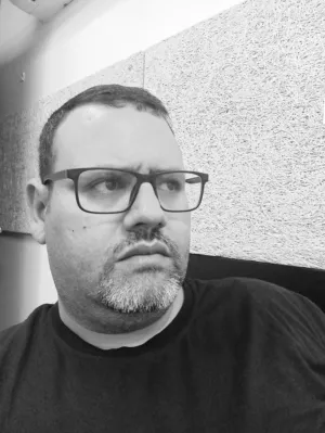 نضال ابو سعيد 