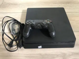 ps4 slim مش مفتوح