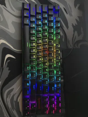 كيبورد redragon k552 نظيف مستعمل استعمال خفيف